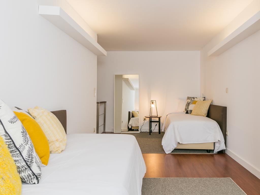 Stay In Apartments Порту Экстерьер фото