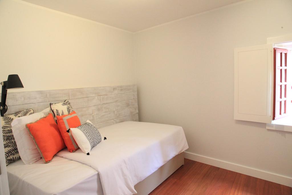 Stay In Apartments Порту Экстерьер фото