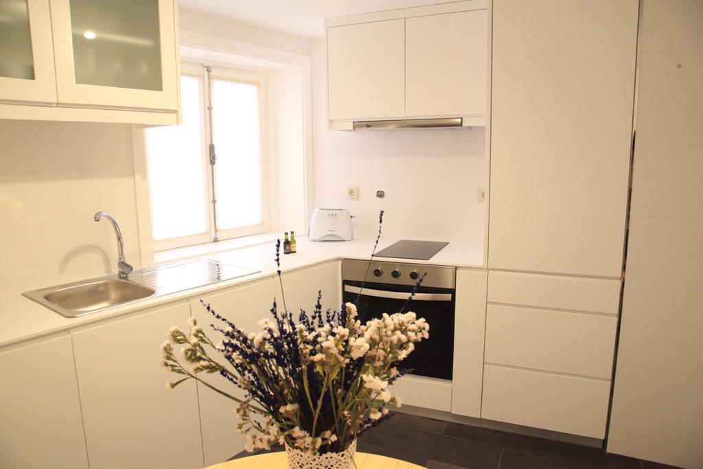 Stay In Apartments Порту Экстерьер фото