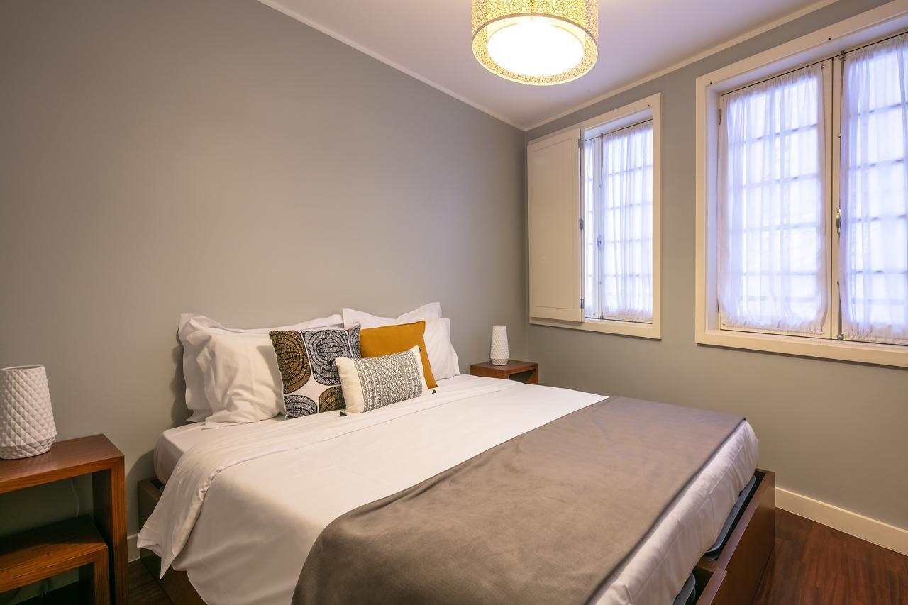Stay In Apartments Порту Экстерьер фото